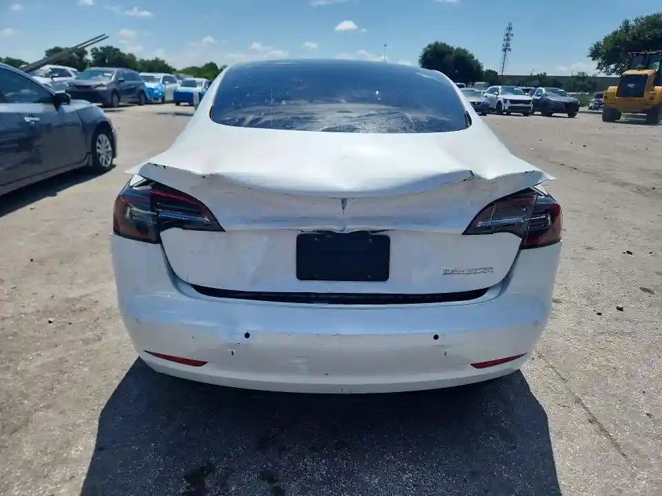 5YJ3E1ECXMF088456 2021 TESLA MODEL 3-5