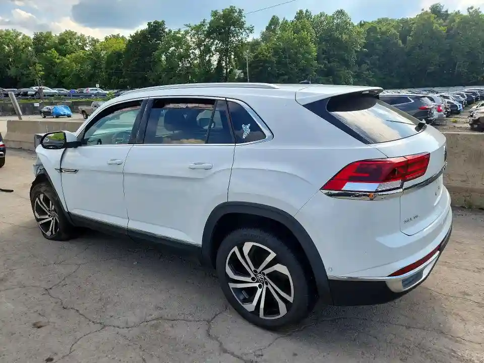1V2TE2CA4MC211607 2021 VOLKSWAGEN ATLAS-1
