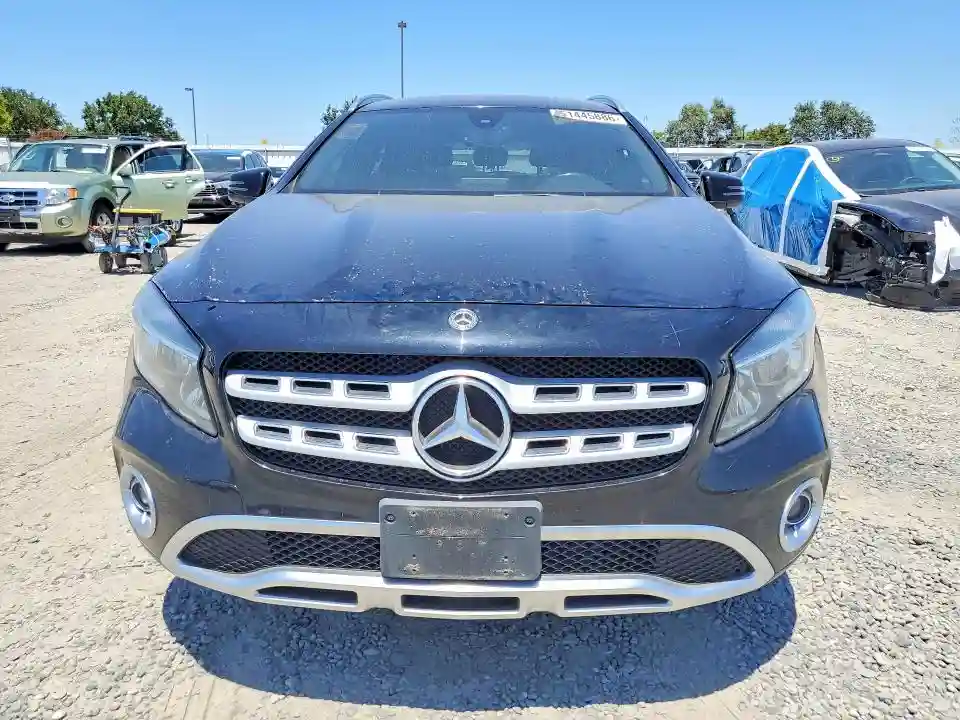 WDCTG4EB3JJ466151 2018 MERCEDES-BENZ GLA-CLASS-4
