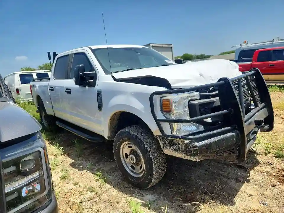 1FT7W2B61LEE33859 2020 FORD F250-3
