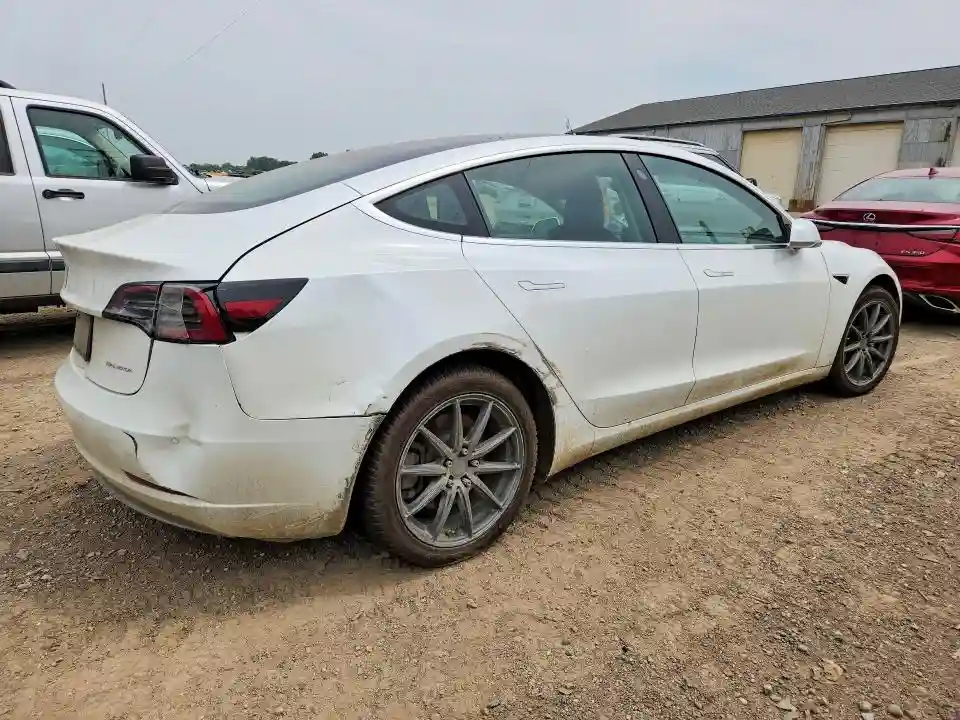 5YJ3E1EB5LF512227 2020 TESLA MODEL 3-2