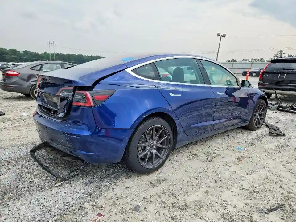 5YJ3E1EA0KF309140 2019 TESLA MODEL 3-2