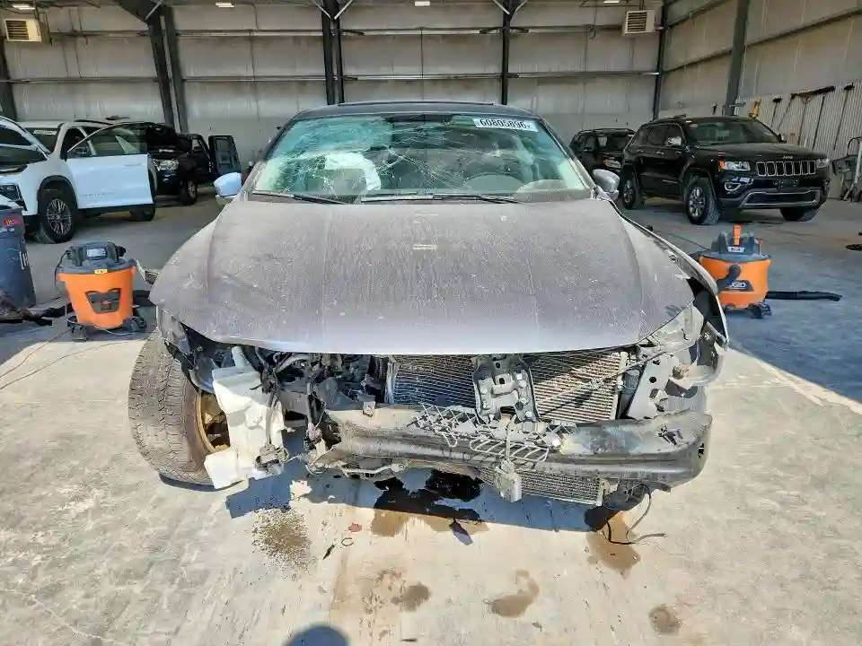 1VWLA7A32KC009373 2019 VOLKSWAGEN PASSAT-4