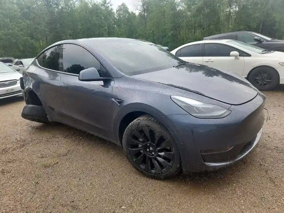 LRWYGDFD3PC019373 2023 TESLA MODEL Y-3