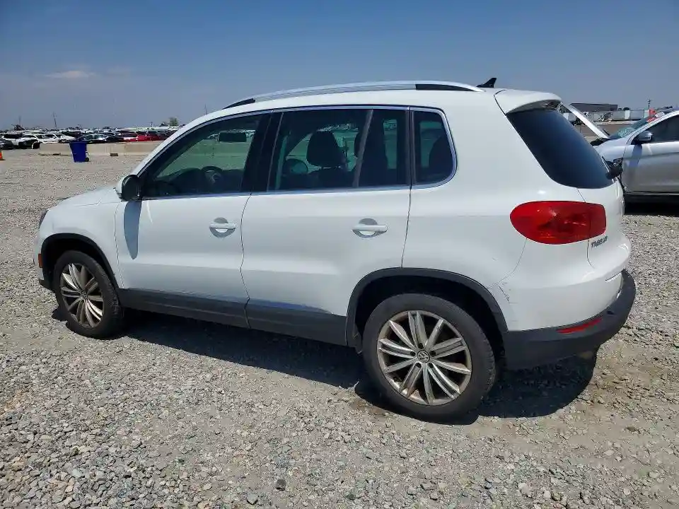 WVGBV7AX5FW520078 2015 VOLKSWAGEN TIGUAN-1