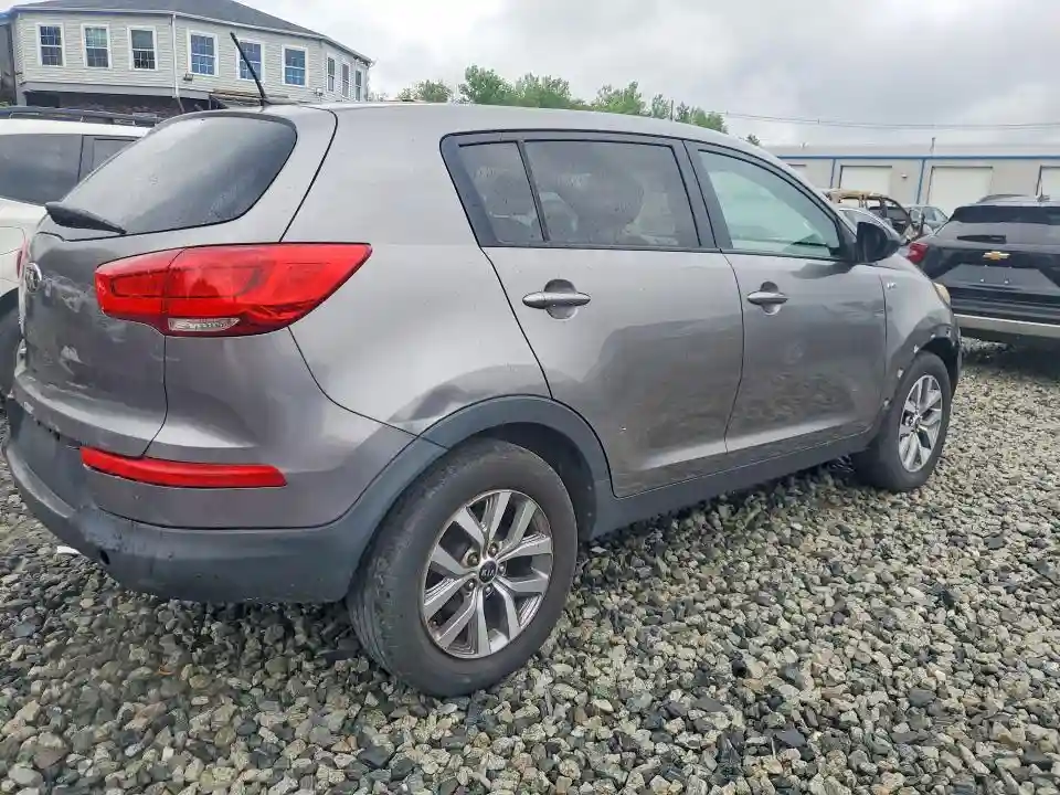 KNDPBCAC8G7813302 2016 KIA SPORTAGE-2