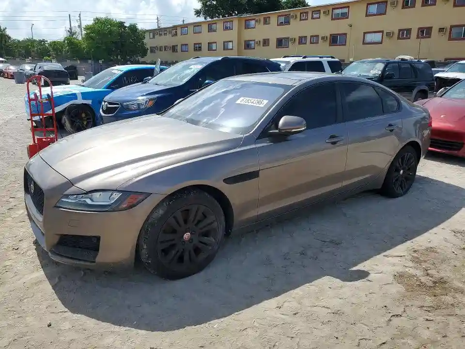 SAJBD4BV0HCY32964 2017 JAGUAR XF-0