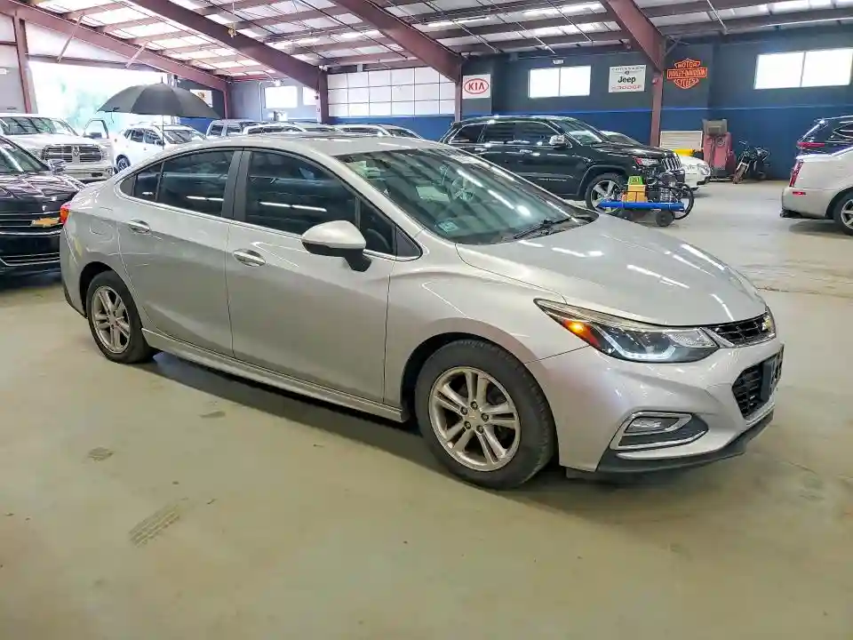 1G1BE5SM0H7191678 2017 CHEVROLET CRUZE-3