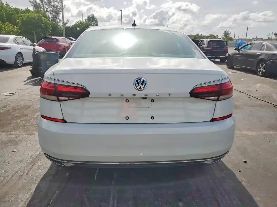 1VWWA7A3XLC011628 2020 VOLKSWAGEN PASSAT-5