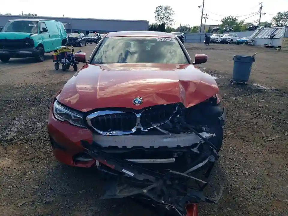 WBA5R7C51KAJ82619 2019 BMW 3 SERIES-4
