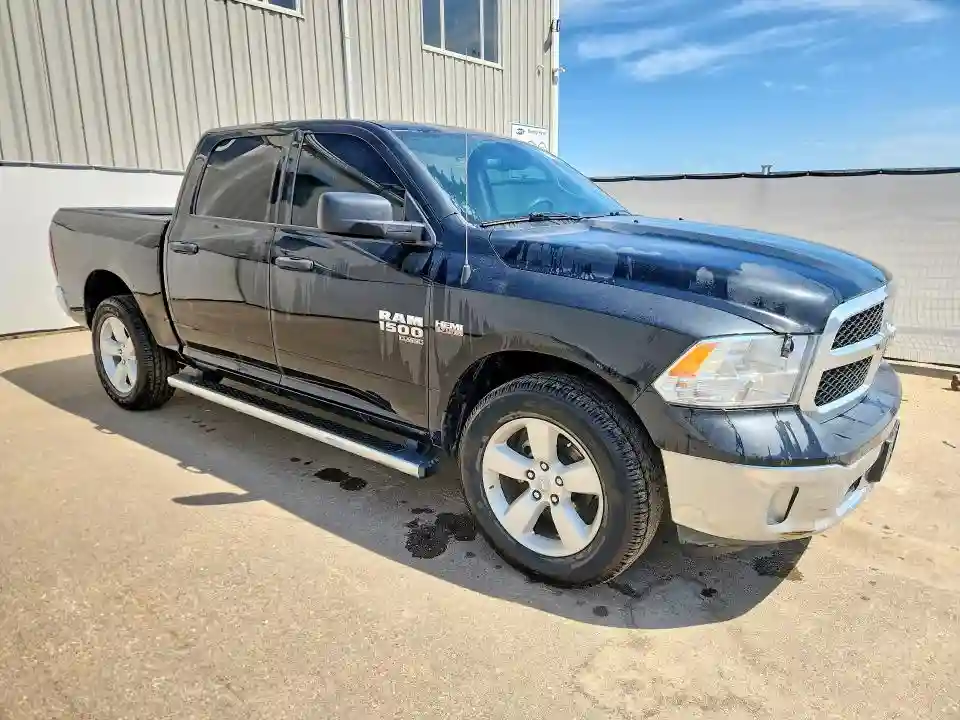 1C6RR7KT9RS197059 2024 RAM 1500-3