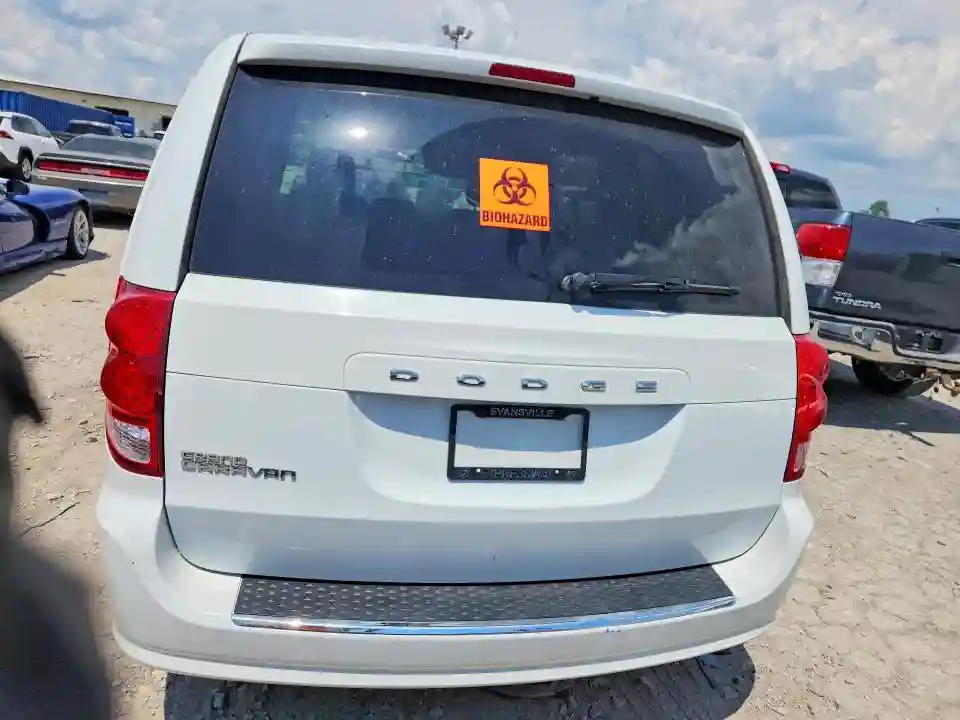2C4RDGBG0FR568746 2015 DODGE CARAVAN-5