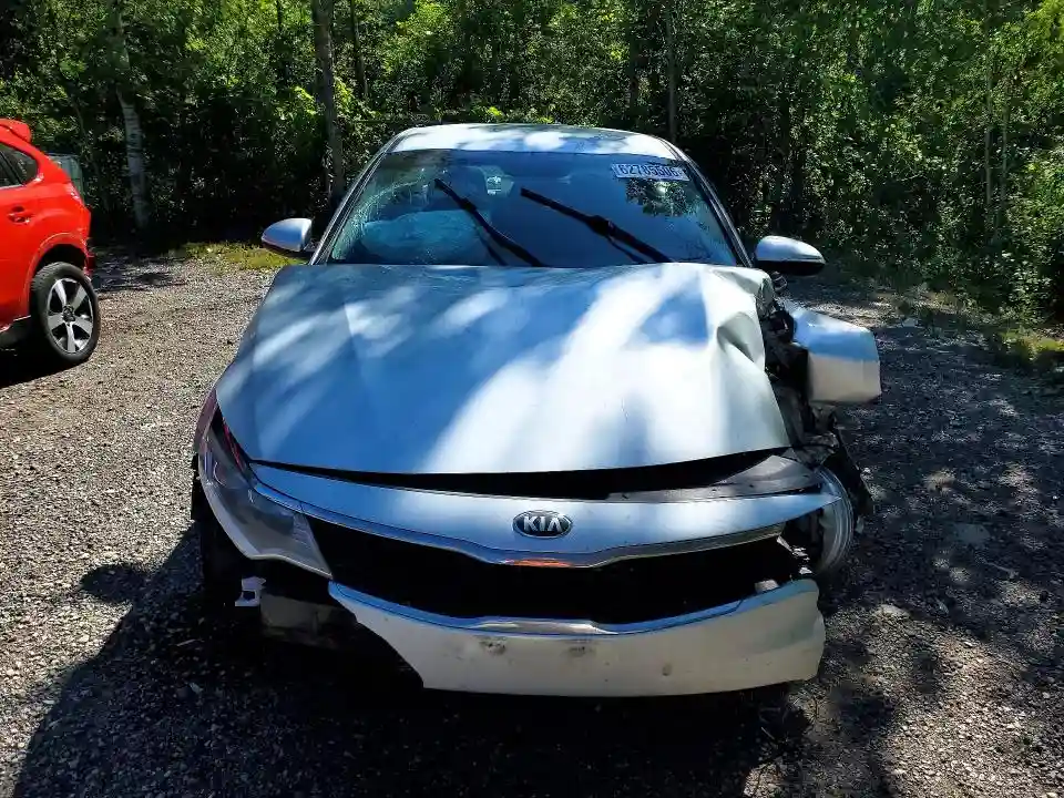 5XXGT4L38GG018905 2016 KIA OPTIMA-4