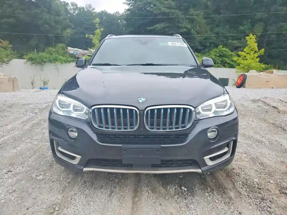 5UXKT0C5XJ0W00757 2018 BMW X5-4