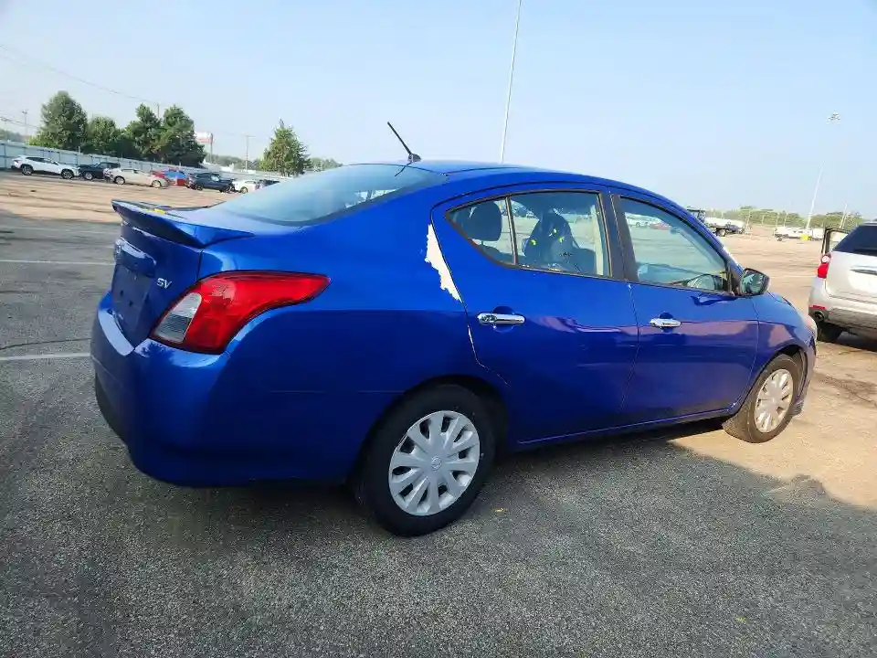 3N1CN7AP8HL801750 2017 NISSAN VERSA-2