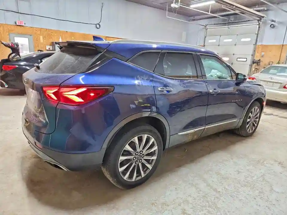 3GNKBLRS2NS212706 2022 CHEVROLET BLAZER-2