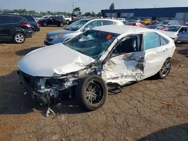 4T1BF1FK9GU502249 2016 TOYOTA CAMRY-0