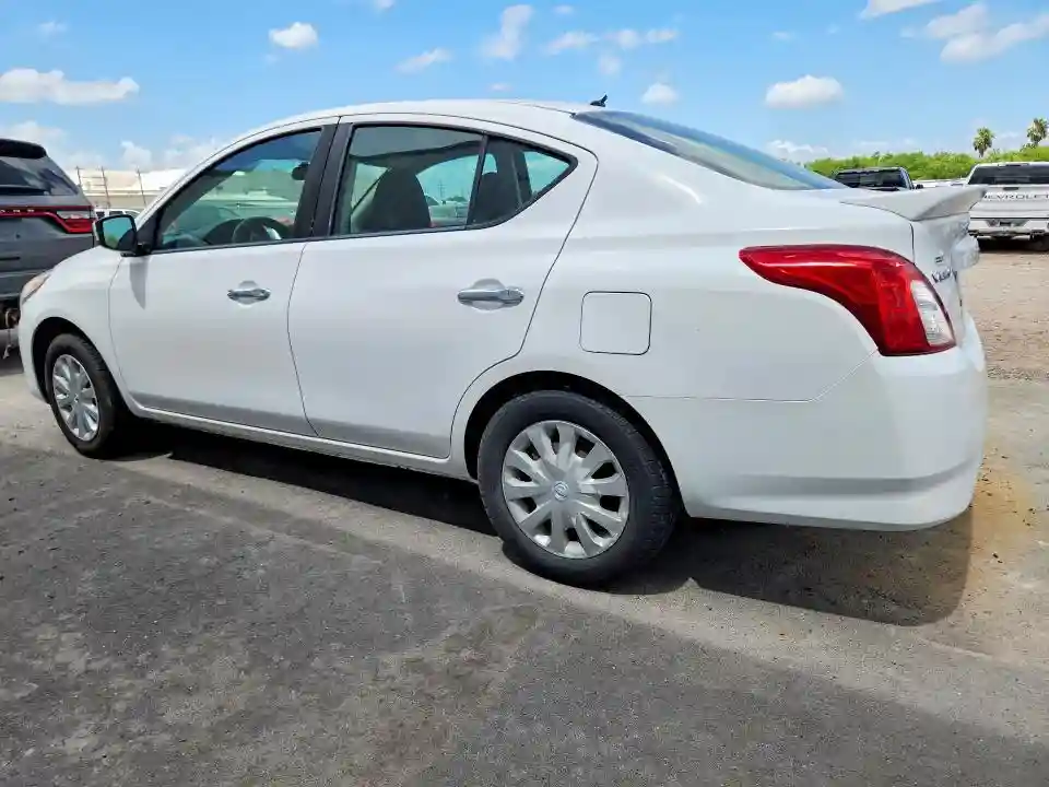 3N1CN7AP5HL806937 2017 NISSAN VERSA-1
