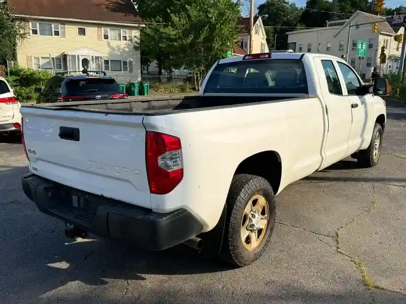 5TFCY5F14HX021388 2017 TOYOTA TUNDRA-2