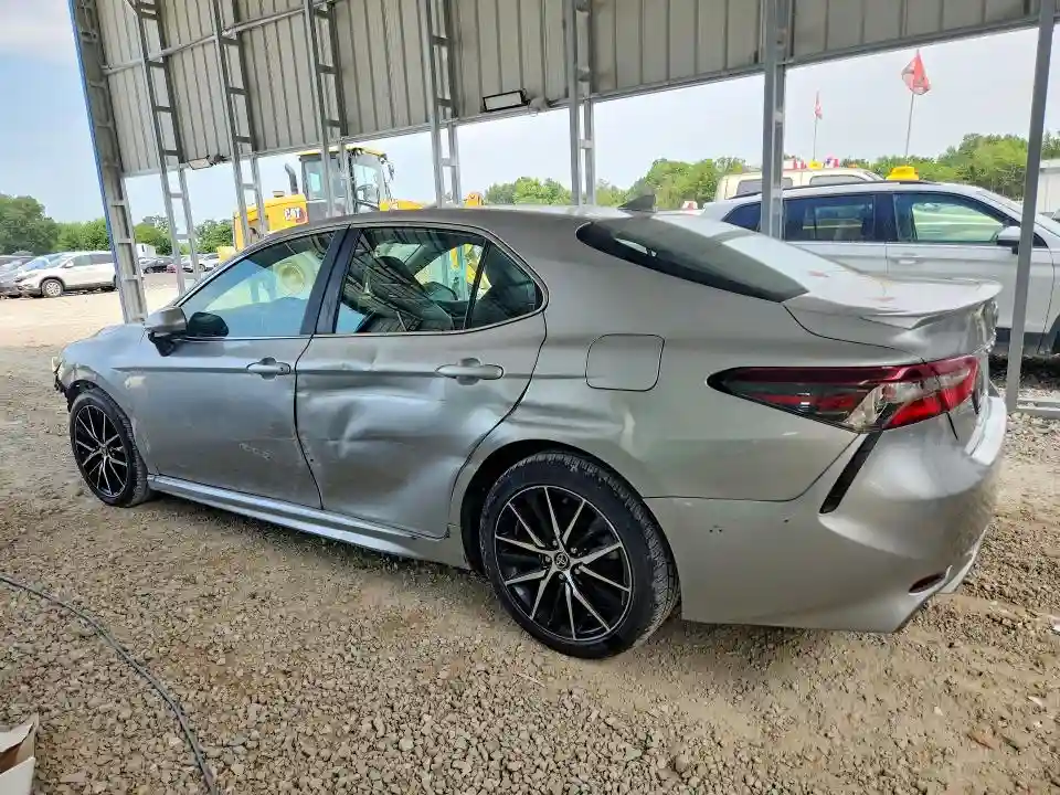 4T1G11AK1MU478357 2021 TOYOTA CAMRY-1