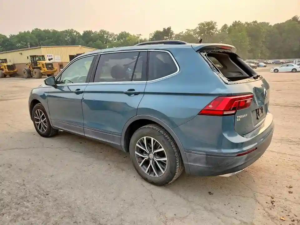 3VV2B7AX6KM136092 2019 VOLKSWAGEN TIGUAN-1
