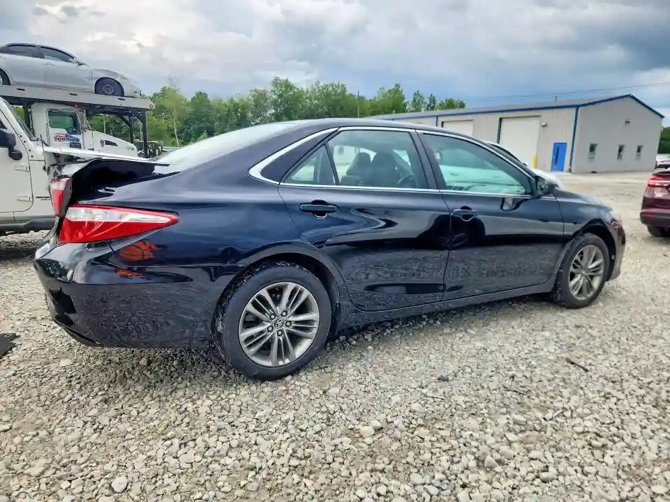 4T1BF1FK8GU232883 2016 TOYOTA CAMRY-2
