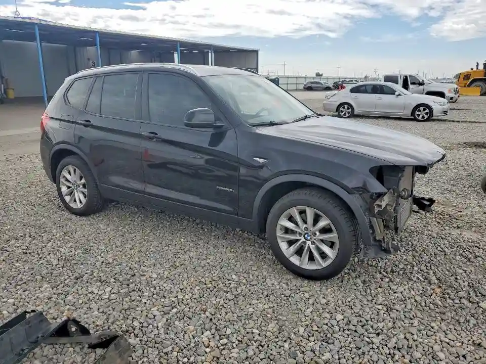 5UXWX9C31H0T20941 2017 BMW X3-3