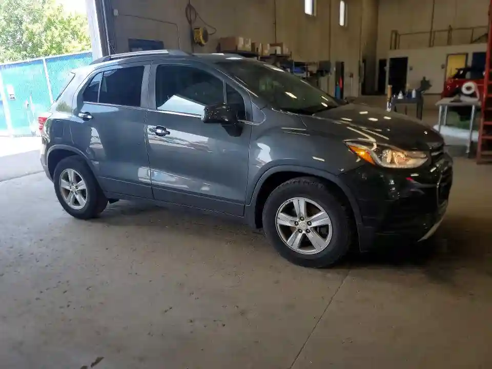 3GNCJLSB1HL285310 2017 CHEVROLET TRAX-3