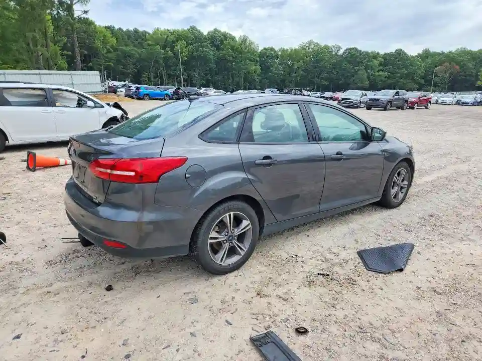 1FADP3FEXJL256816 2018 FORD FOCUS-2