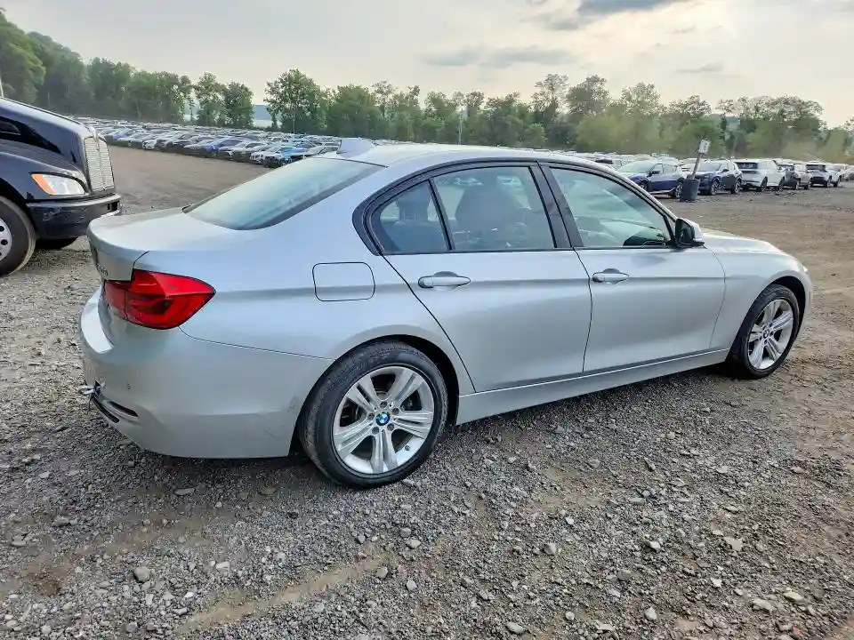 WBA8E3G51GNU03910 2016 BMW 3 SERIES-2