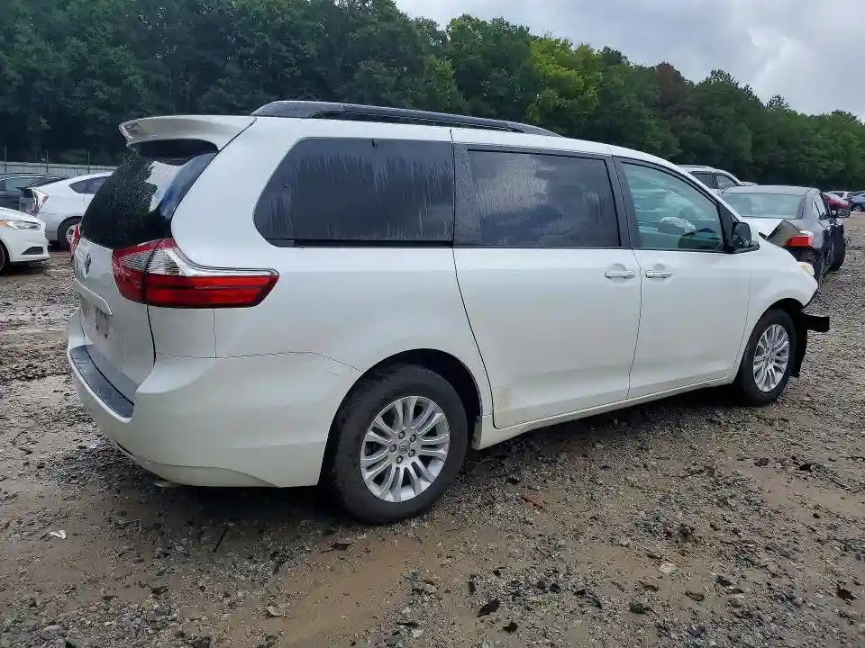 5TDYK3DC2GS757394 2016 TOYOTA SIENNA-2