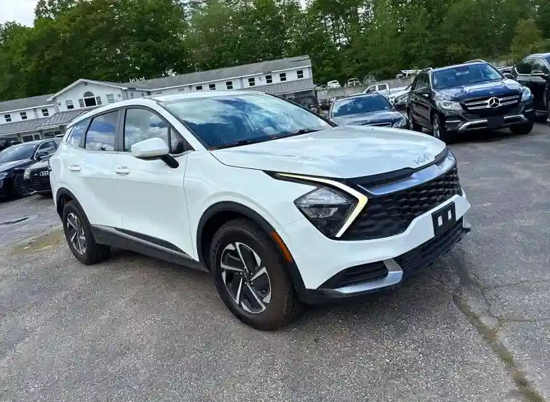 KNDPUCAG1P7101680 2023 KIA SPORTAGE-0