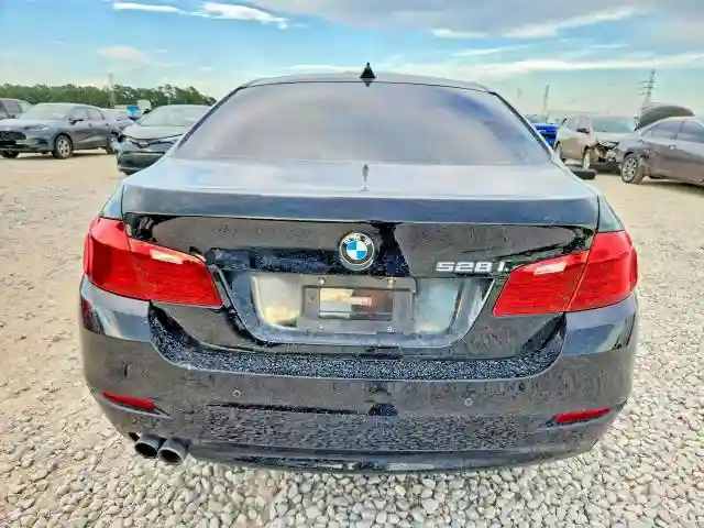 WBA5A5C58GG353818 2016 BMW 5 SERIES-5