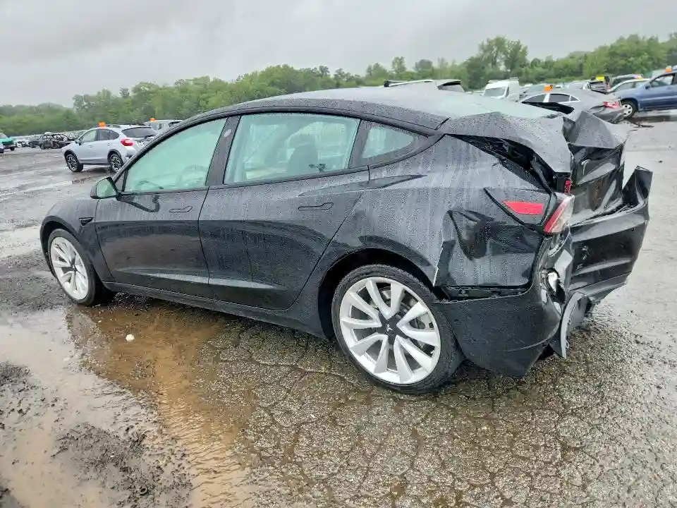 5YJ3E1EA9NF190718 2022 TESLA MODEL 3-1