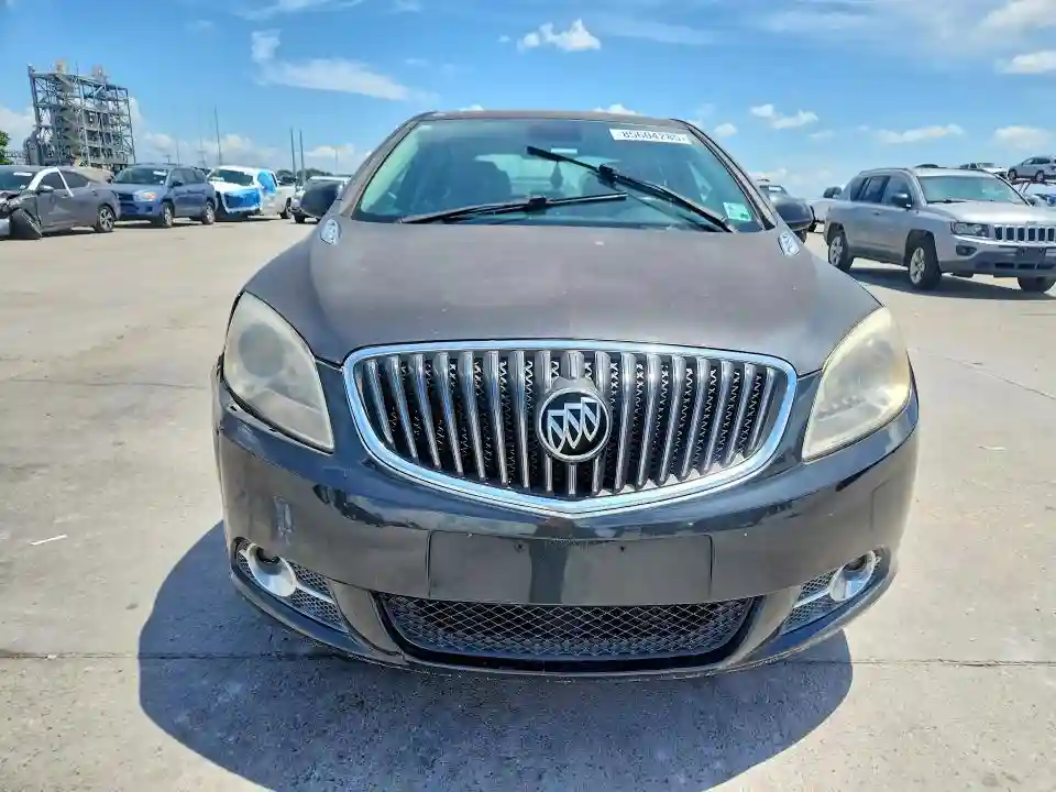 1G4PS5SK4H4115298 2017 BUICK VERANO-4