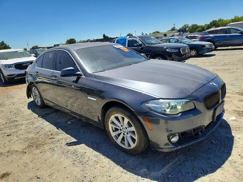 WBA5A5C55FD525013 2015 BMW 5 SERIES-3