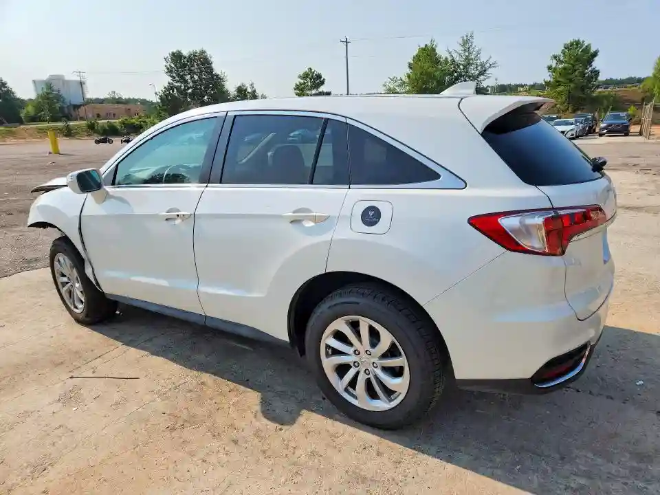 5J8TB3H37JL011974 2018 ACURA RDX-1