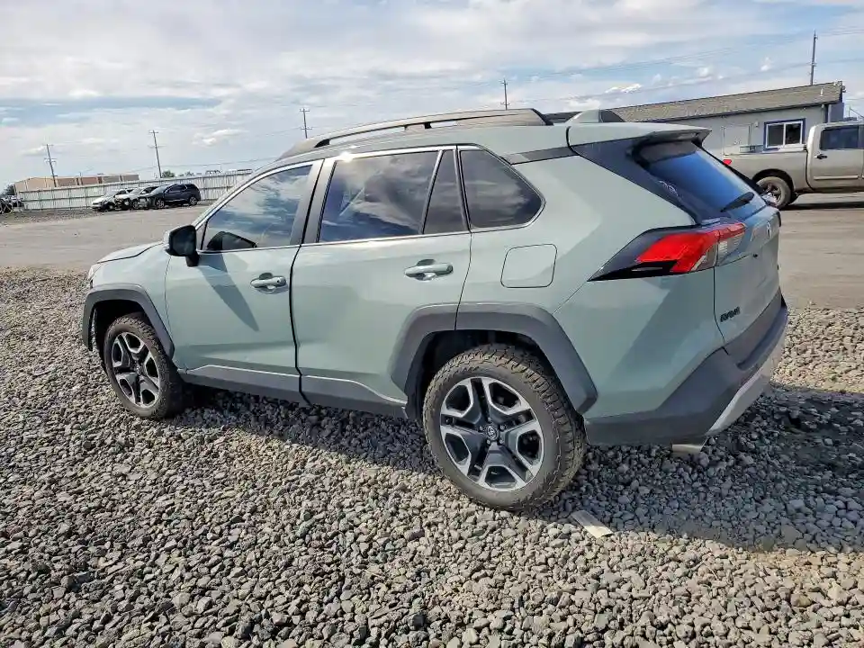 2T3J1RFV1MW160107 2021 TOYOTA RAV4-1