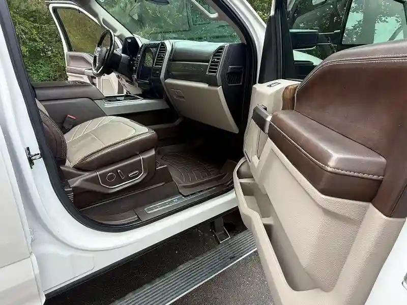1FT7W2BT2KEE40825 2019 FORD F250-4