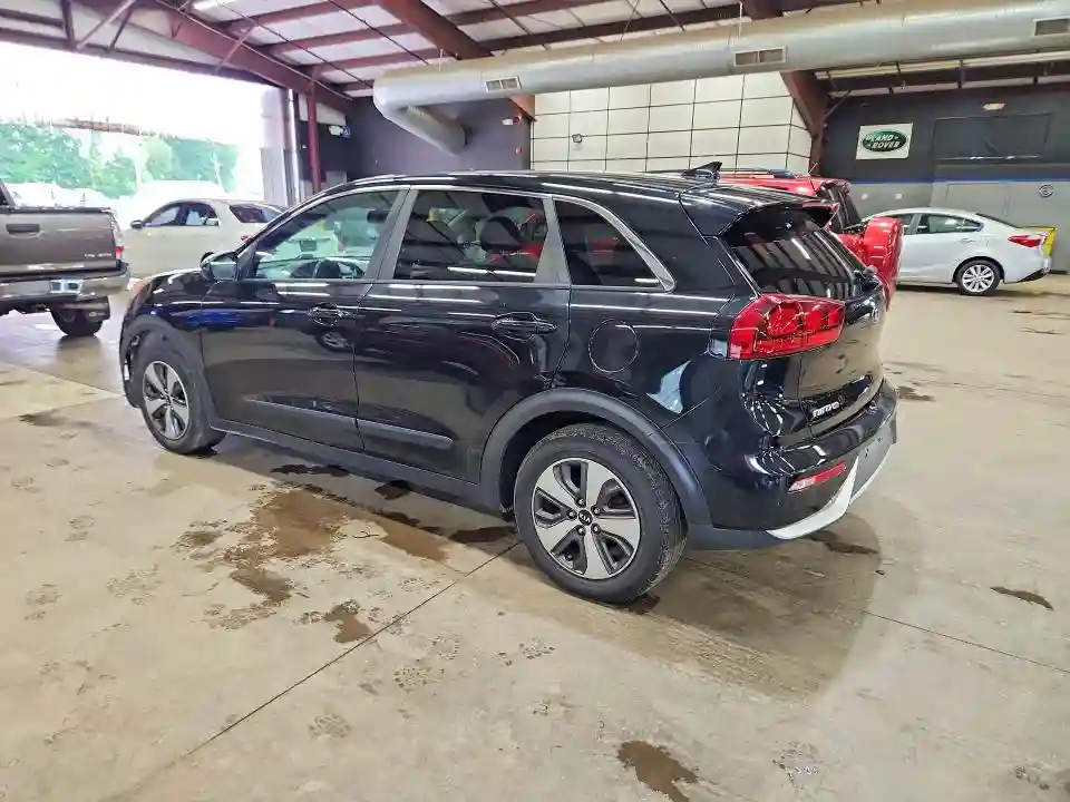 KNDCB3LC1H5081359 2017 KIA NIRO-1