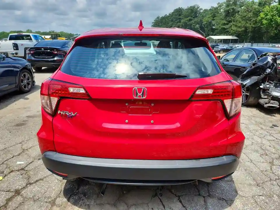 3CZRU5H33JG704207 2018 HONDA HR-V-5