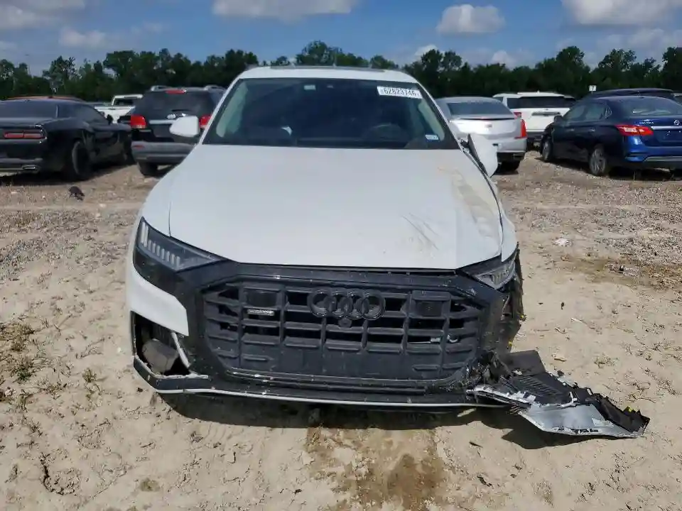 WA1FVBF19ND021916 2022 AUDI Q8-4
