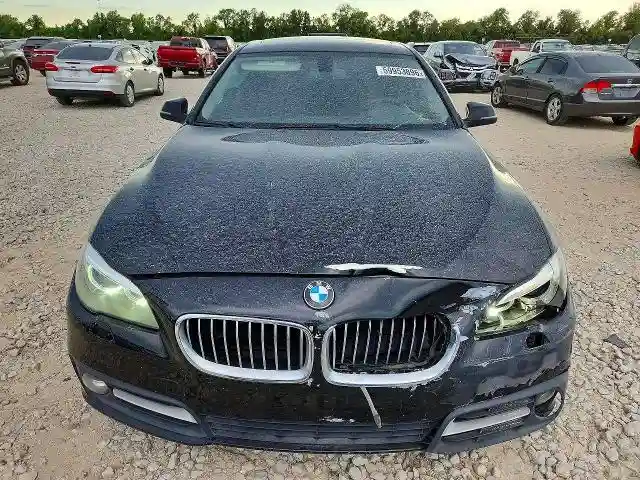 WBA5A5C58GG353818 2016 BMW 5 SERIES-4