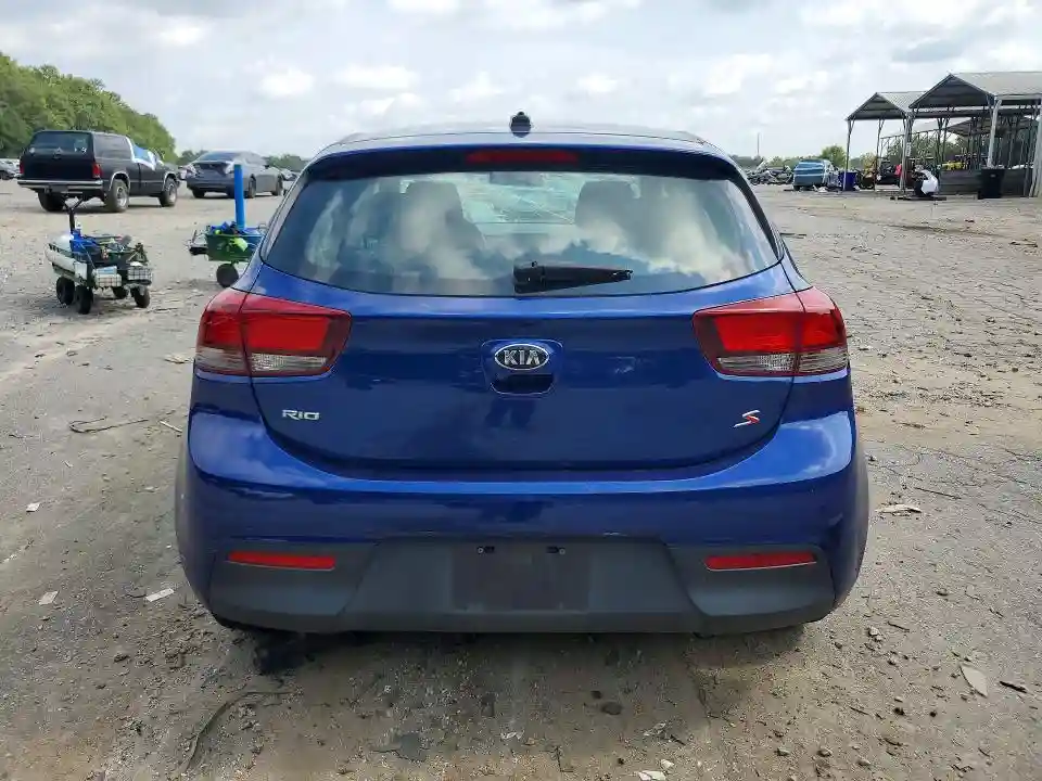 3KPA25AB3JE087297 2018 KIA RIO 5-DOOR-5