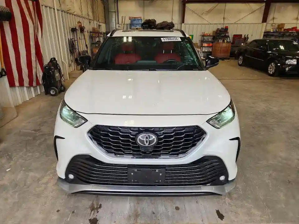 5TDJZRBH2MS073648 2021 TOYOTA HIGHLANDER-4