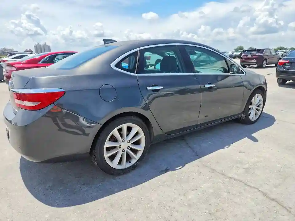 1G4PS5SK4H4115298 2017 BUICK VERANO-2