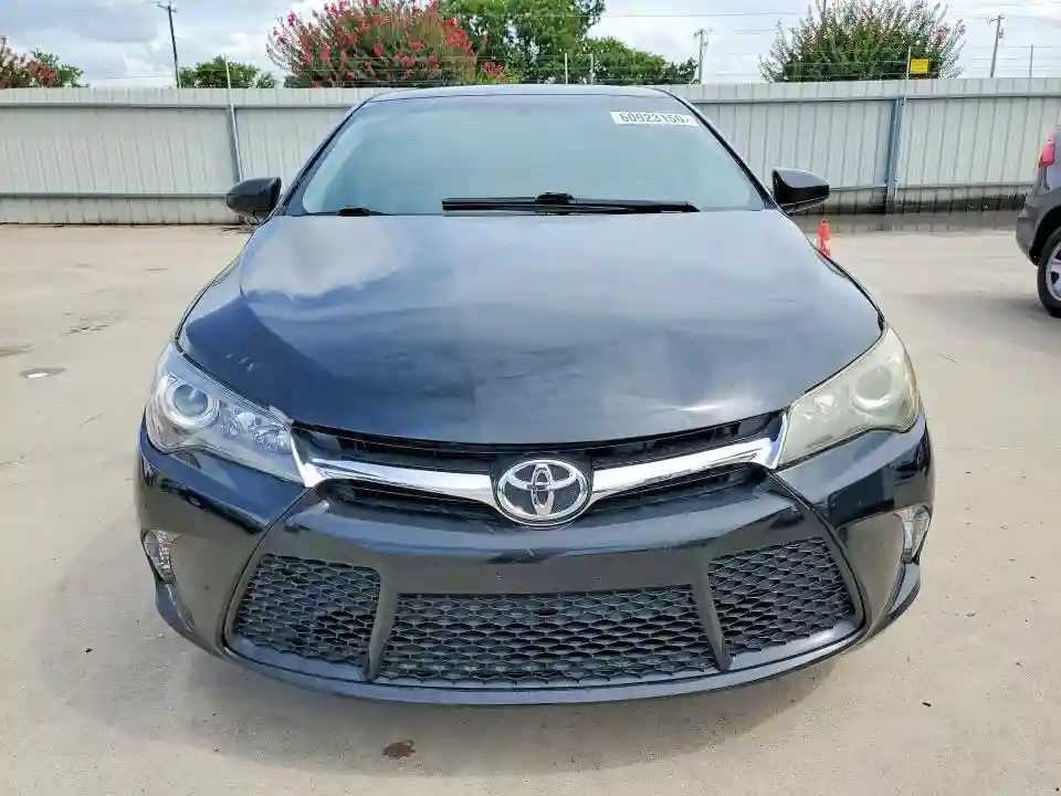 4T1BF1FK1HU737293 2017 TOYOTA CAMRY-4