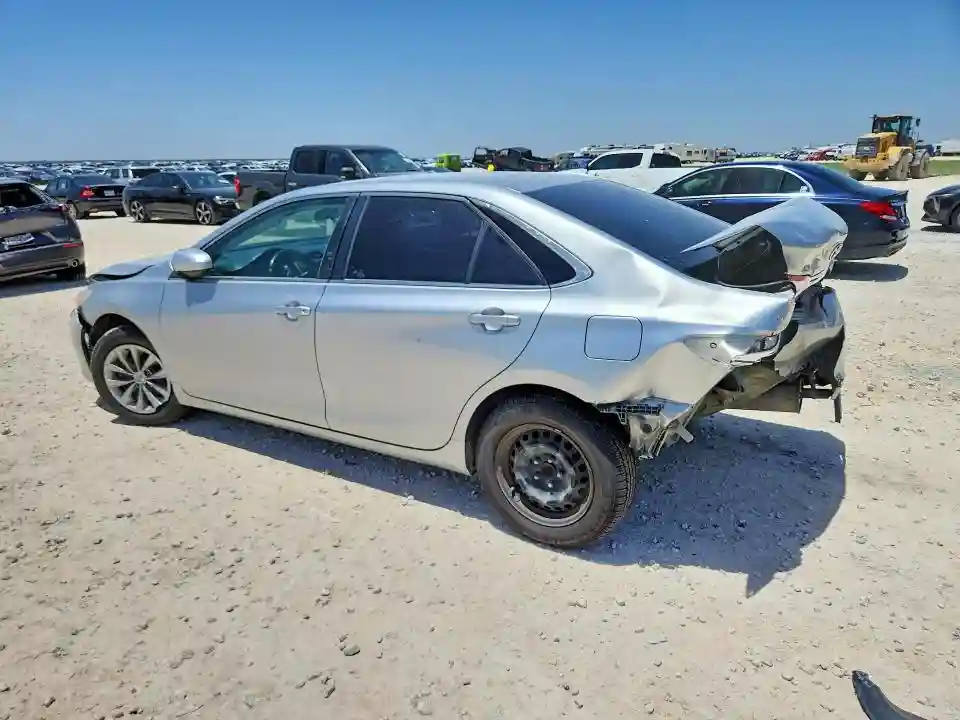 4T1BF1FK2HU414662 2017 TOYOTA CAMRY-1