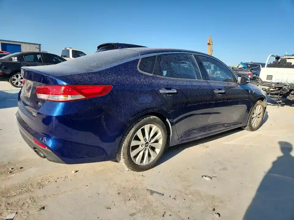 5XXGU4L33GG083920 2016 KIA OPTIMA-2
