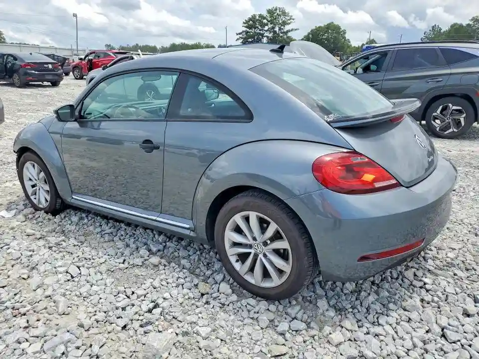 3VWF17ATXHM619462 2017 VOLKSWAGEN BEETLE-1
